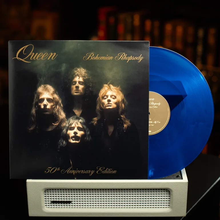 Пластинка Queen — Bohemian Rhapsody, юбилейное издание на синем виниле